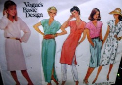 2414 PULLOVER TOP, TUNIC, DRESS LENGTHS PATTERN 10 32 1/2''